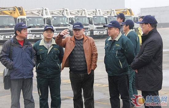 濟(jì)寧市泵送協(xié)會會長鄭小軍一行參觀楚天公司